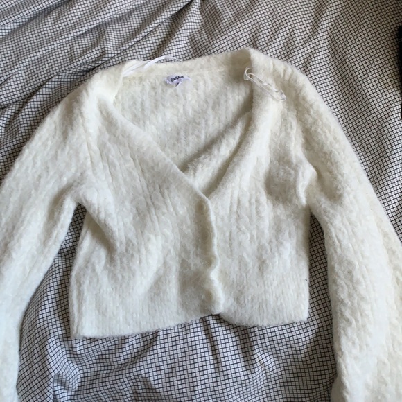 Garage button up long sleeve fuzzy crop top - Picture 2 of 3